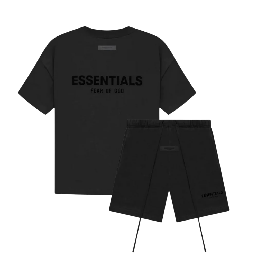 Essntl T-shirt + Shorts